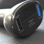 INCARCATOR AUTO 1xUSB QC3.0 + 1xUSB 2.4A + 1xUSB Type-C CU AFISAJ TENSIUNE/PUTERE LED - imagine 2